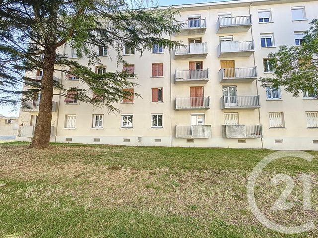 Appartement F4 à vendre - 4 pièces - 64.3 m2 - CHOLET - 49 - PAYS-DE-LOIRE - Century 21 Les Arcades